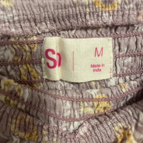 Beautiful Purple Floral Romper NWOT - Picture 4 of 4